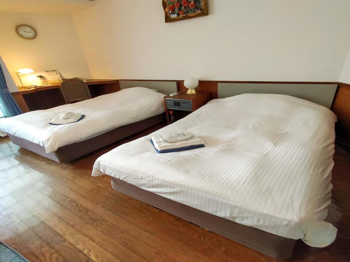 Hotel Posh Odawara Buitenkant foto